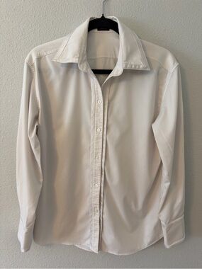 Alice + Olivia Classic White Cream Button-Up Shirt with satin trim